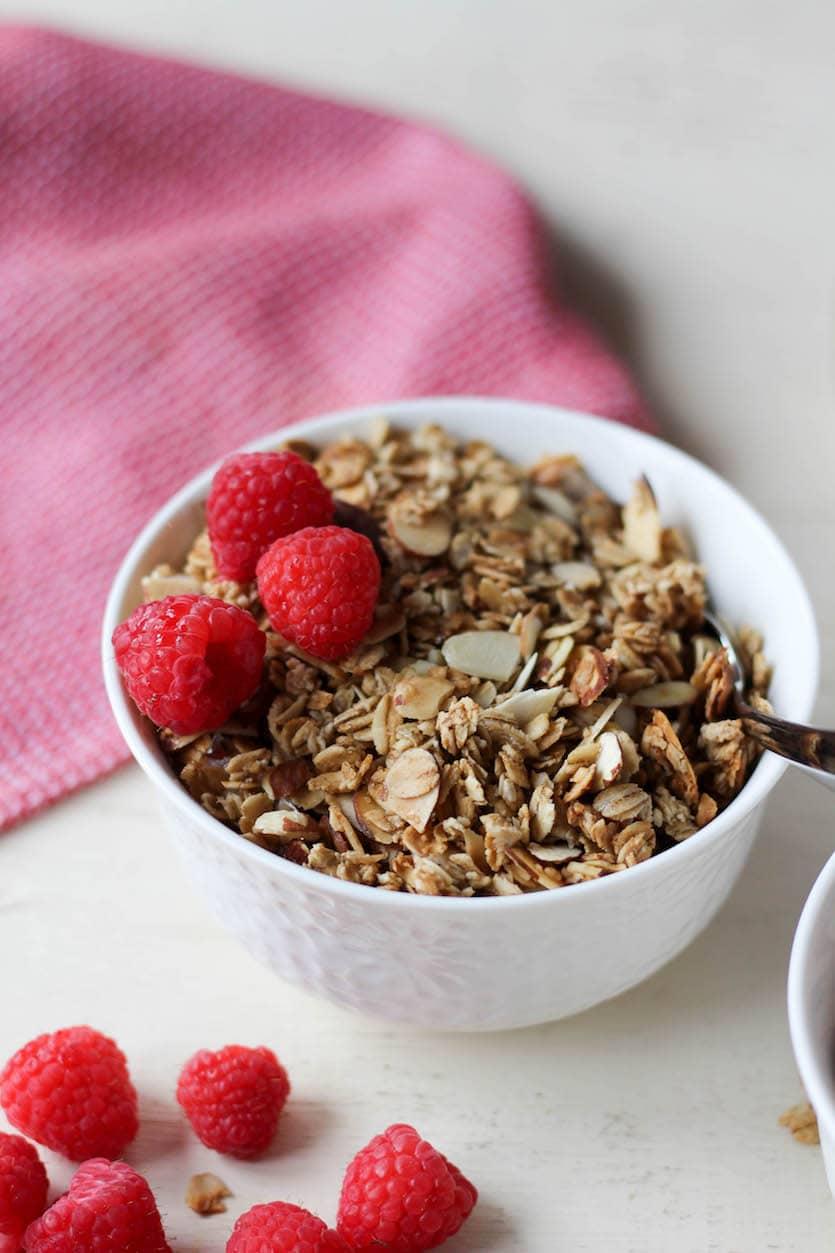 Vanilla Almond Granola (Healthy!) - Stephanie Kay Nutrition