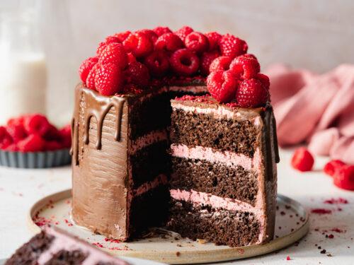Vegan Raspberry Chocolate Cake