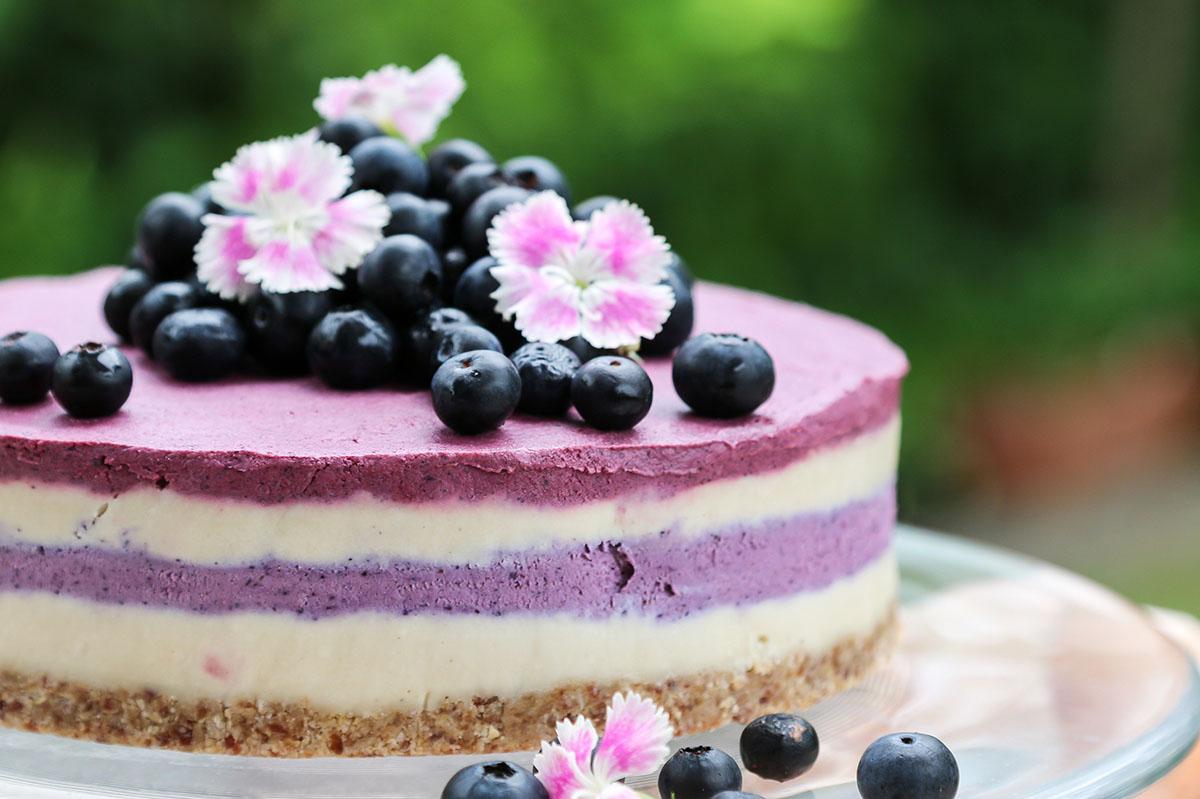 Blueberry and Beetroot Cheesecake - Be Good Organics