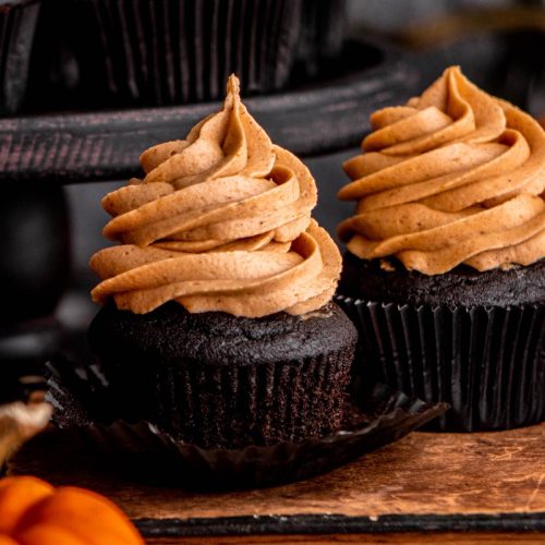 Double Chocolate cupcakes with pumpkin frosting Recipe