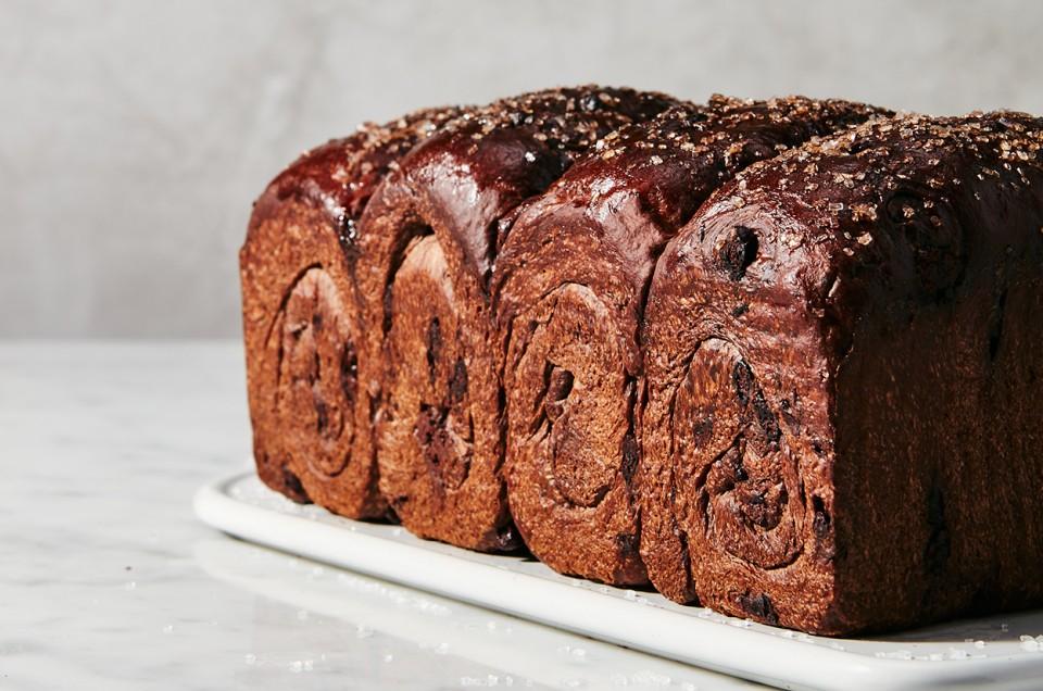 Melt-in-Your-Mouth Magic: Chocolate Chip Japanese Milk Bread