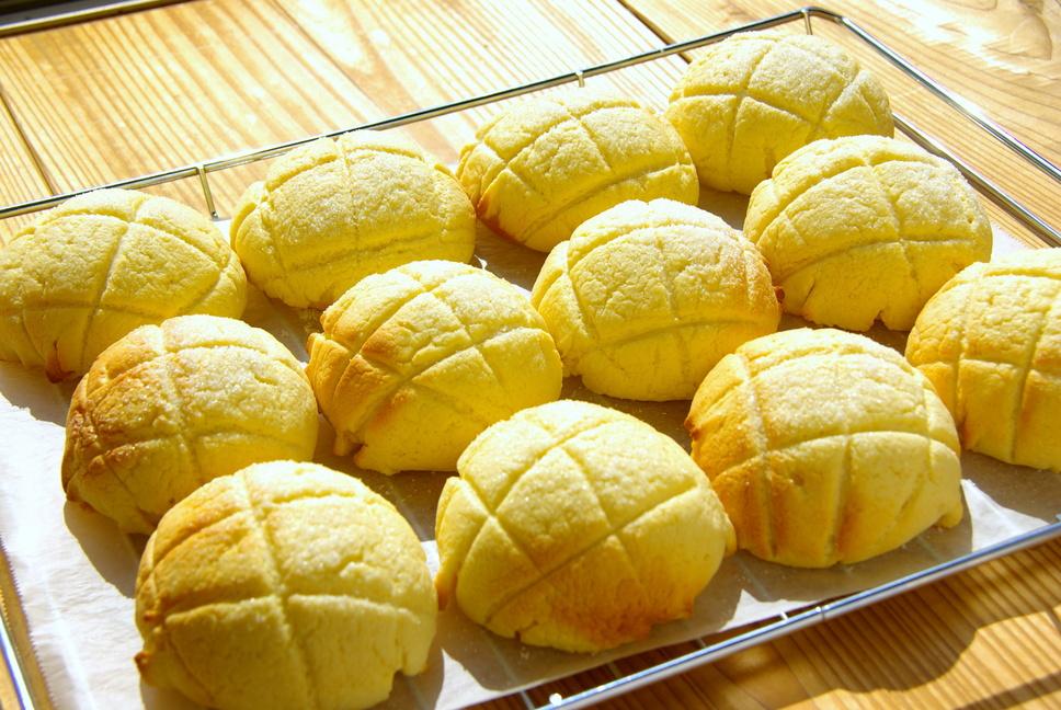 Japanese Melon Pan (Melon Bread) Recipe - Recipes.net
