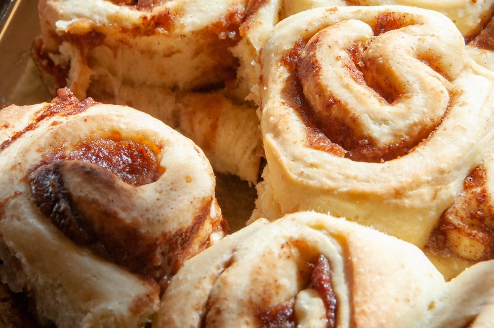 Apple Butter Brioche Cinnamon Rolls - Slumber and Scones