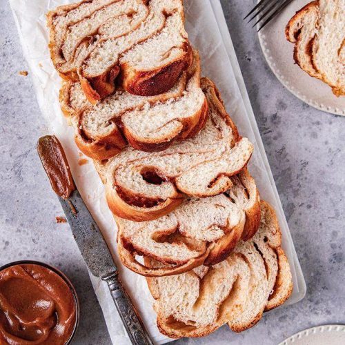 Flavorful Fall Baking: Easy Apple butter cinnamon brioche